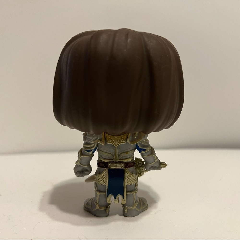 Funko Pop! Warcraft - King Llane #285 - Picture 2 of 6